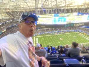 Los Angeles Rams - NFL vs Los Angeles Chargers