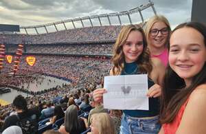 Ed Sheeran: +-=? X Tour