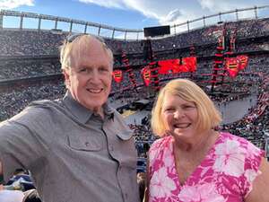 Ed Sheeran: +-=? X Tour