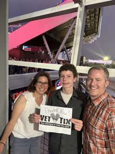 Ed Sheeran: +-=? X Tour