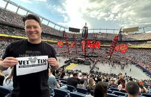 Ed Sheeran: +-=? X Tour