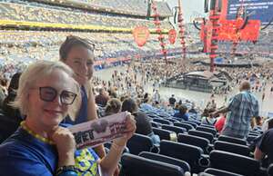 Ed Sheeran: +-=? X Tour