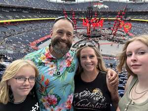 Ed Sheeran: +-=? X Tour