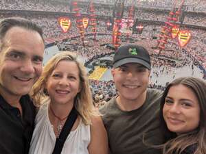 Ed Sheeran: +-=? X Tour