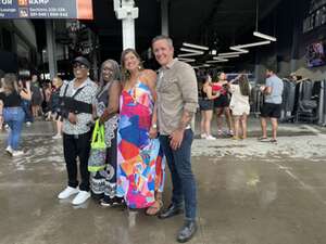 Ed Sheeran: +-=? X Tour