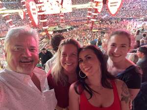 Ed Sheeran: +-=? X Tour