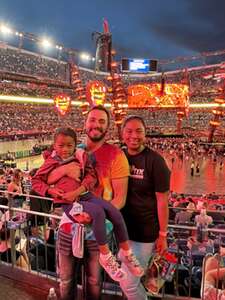 Ed Sheeran: +-=? X Tour