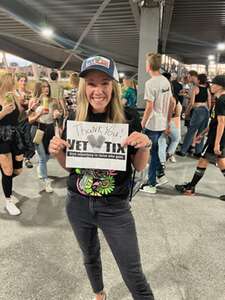 Ed Sheeran: +-=? X Tour