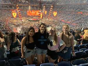 Ed Sheeran: +-=? X Tour