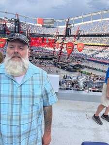 Ed Sheeran: +-=? X Tour