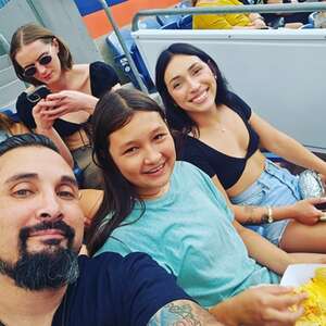 Ed Sheeran: +-=? X Tour