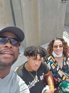 South Florida Bulls - NCAA Football vs Alabama Crimson Tide