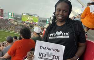 South Florida Bulls - NCAA Football vs Alabama Crimson Tide