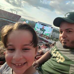 South Florida Bulls - NCAA Football vs Alabama Crimson Tide