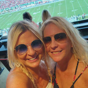 South Florida Bulls - NCAA Football vs Alabama Crimson Tide