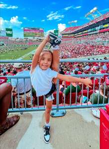 South Florida Bulls - NCAA Football vs Alabama Crimson Tide