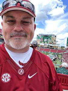 South Florida Bulls - NCAA Football vs Alabama Crimson Tide