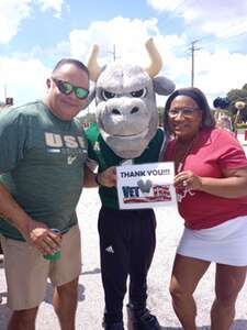 South Florida Bulls - NCAA Football vs Alabama Crimson Tide