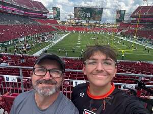 South Florida Bulls - NCAA Football vs Alabama Crimson Tide