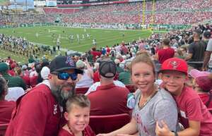 South Florida Bulls - NCAA Football vs Alabama Crimson Tide