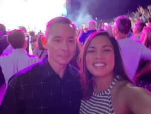 Lionel Richie and Earth, Wind & Fire - Sing a Song All Night Long