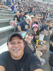 Motley Crue & Def Leppard: the World Tour