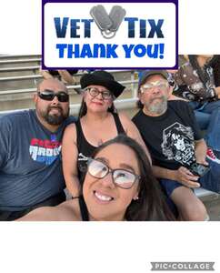 Motley Crue & Def Leppard: the World Tour