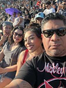 Motley Crue & Def Leppard: the World Tour