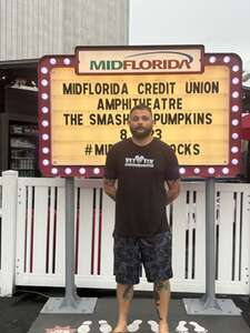 The Smashing Pumpkins: the World is a Vampire Tour