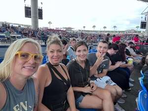 The Smashing Pumpkins: the World is a Vampire Tour