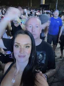 The Smashing Pumpkins: the World is a Vampire Tour