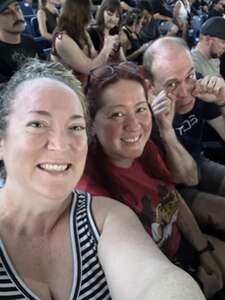 The Smashing Pumpkins: the World is a Vampire Tour