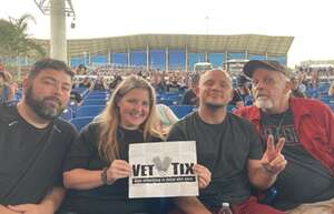 The Smashing Pumpkins: the World is a Vampire Tour