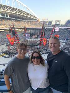 Ed Sheeran: +-=/x Tour