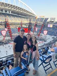 Ed Sheeran: +-=/x Tour