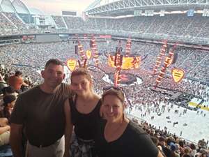 Ed Sheeran: +-=/x Tour