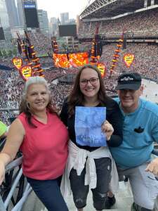 Ed Sheeran: +-=/x Tour