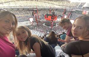 Ed Sheeran: +-=/x Tour