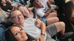 Ed Sheeran: +-=/x Tour