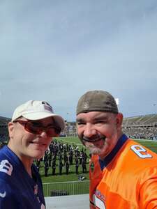 UConn Huskies - NCAA Football vs FIU Panthers