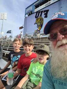 UConn Huskies - NCAA Football vs FIU Panthers