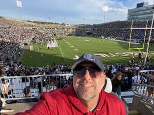 UConn Huskies - NCAA Football vs FIU Panthers