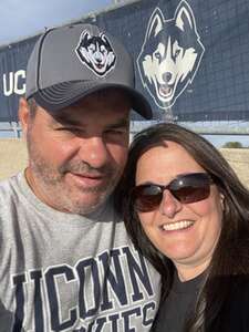 UConn Huskies - NCAA Football vs FIU Panthers