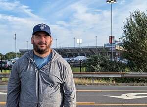 UConn Huskies - NCAA Football vs FIU Panthers