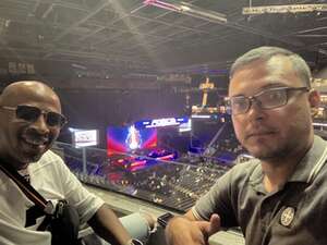 Ll Cool J: the F. O. R. C. E. Live