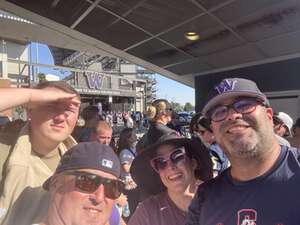 Washington Huskies - NCAA Football vs Boise State Broncos