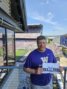Washington Huskies - NCAA Football vs Boise State Broncos