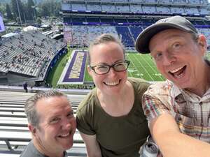 Washington Huskies - NCAA Football vs Boise State Broncos