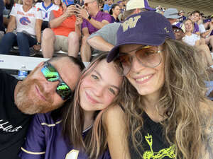 Washington Huskies - NCAA Football vs Boise State Broncos