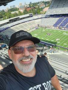 Washington Huskies - NCAA Football vs Boise State Broncos